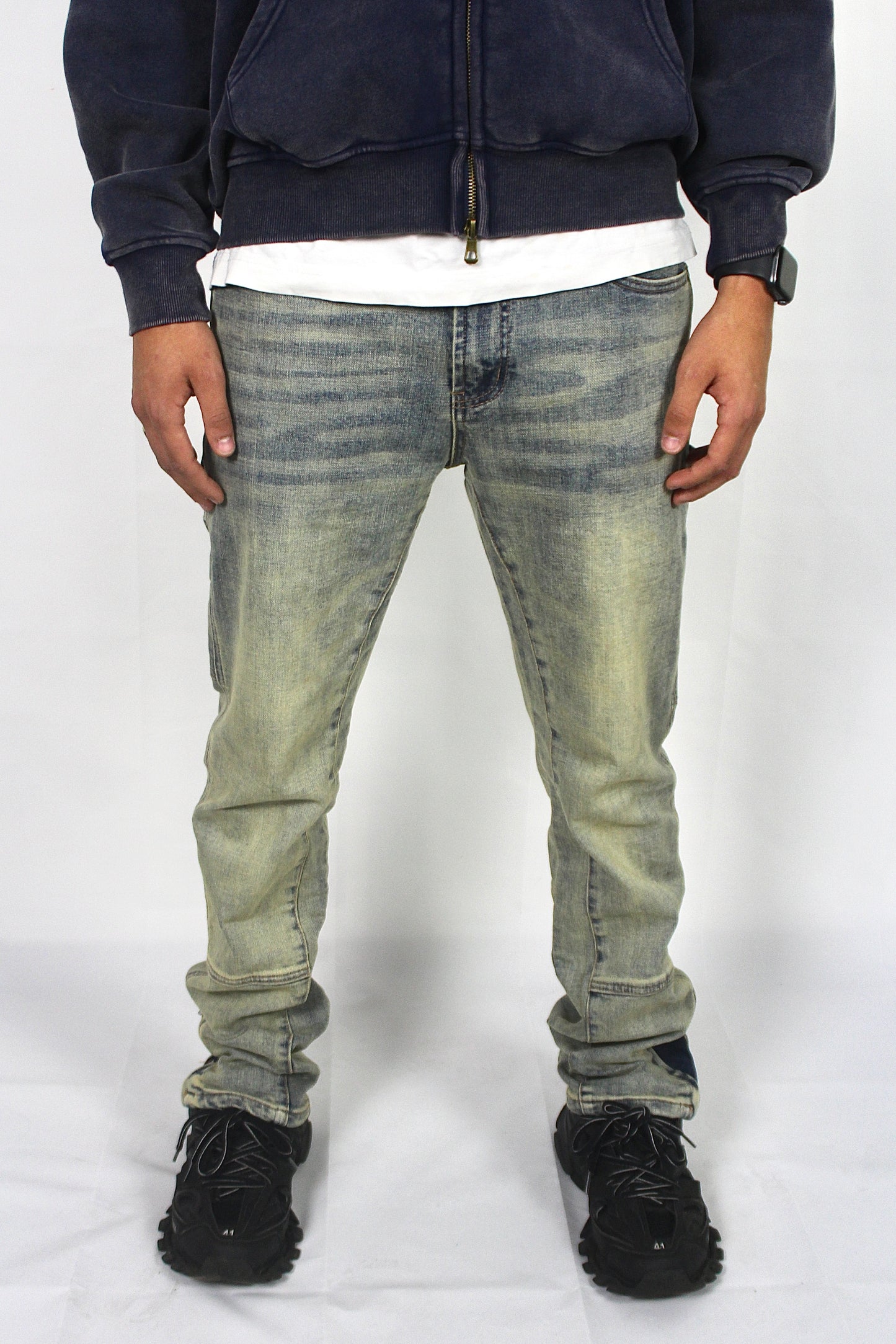 Bleach Zip Denim